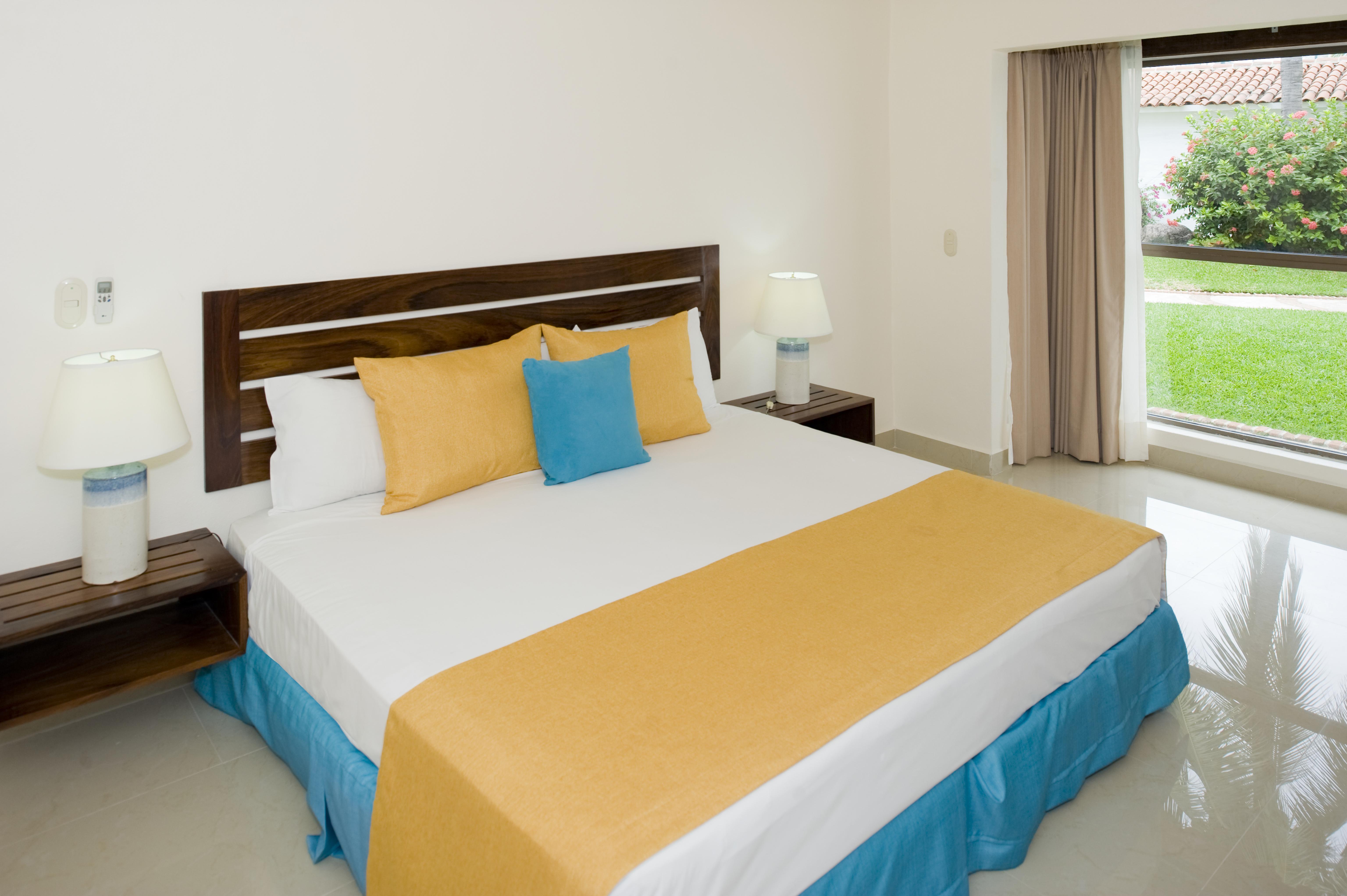 Vamar Vallarta All Inclusive Marina & Beach Resort Пуерто Валярта Екстериор снимка