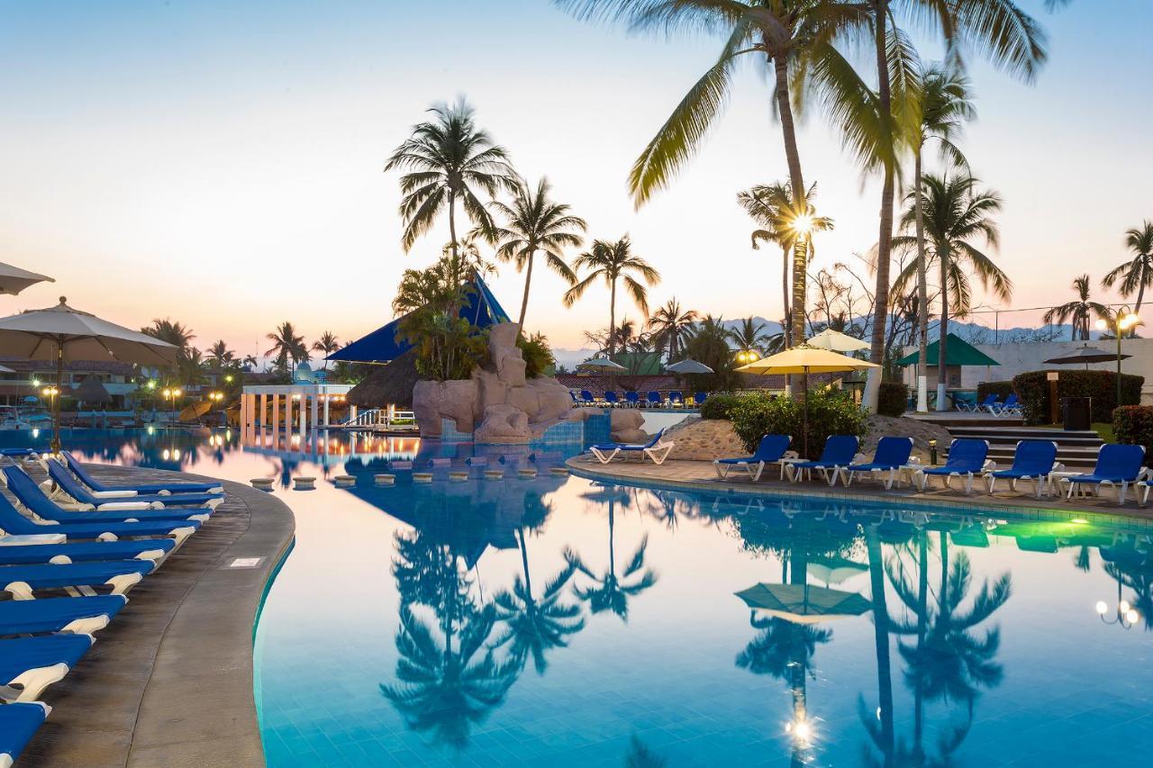 Vamar Vallarta All Inclusive Marina & Beach Resort Пуерто Валярта Екстериор снимка